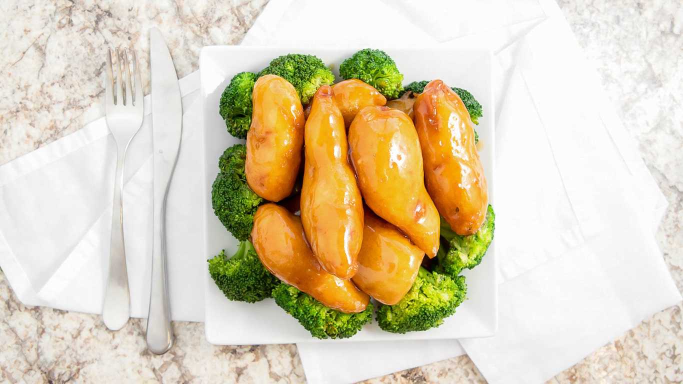 Order L06 - General Jor's Chicken food online from Wok-King Cafe Inc store, West Jordan on bringmethat.com