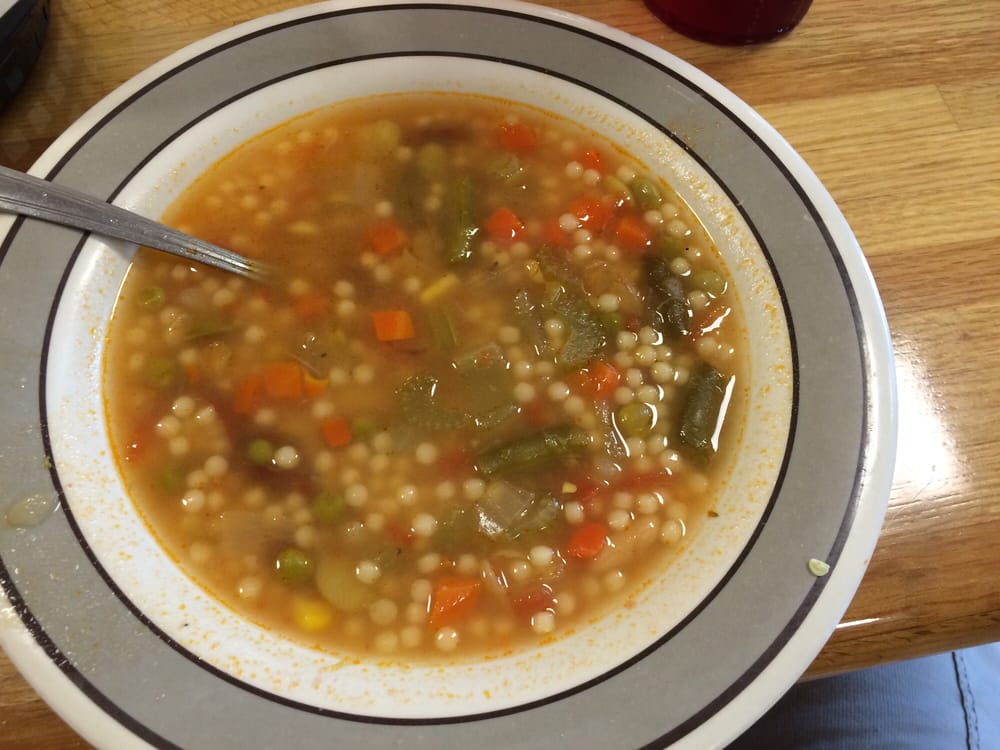 Order MINESTRONE SOUP food online from Joe's Pizza and Pasta store, Pembroke Pines on bringmethat.com
