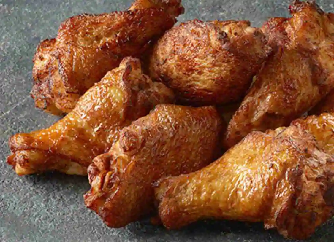 Order Unsauced Roasted Wings (8 PC) food online from Papa John's Pizza store, Starkville on bringmethat.com
