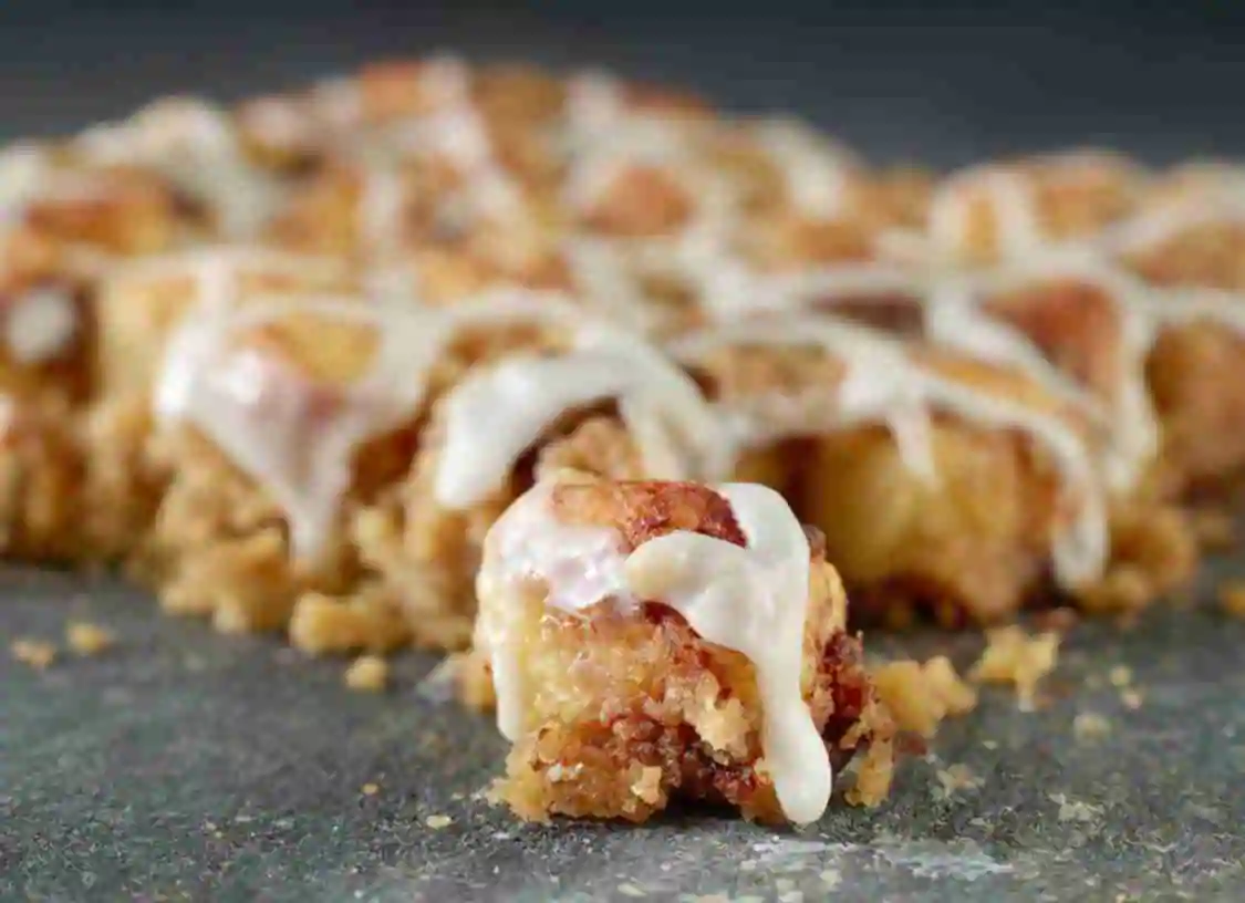 Order Cinnamon Pull Aparts food online from Papa John's Pizza store, Starkville on bringmethat.com