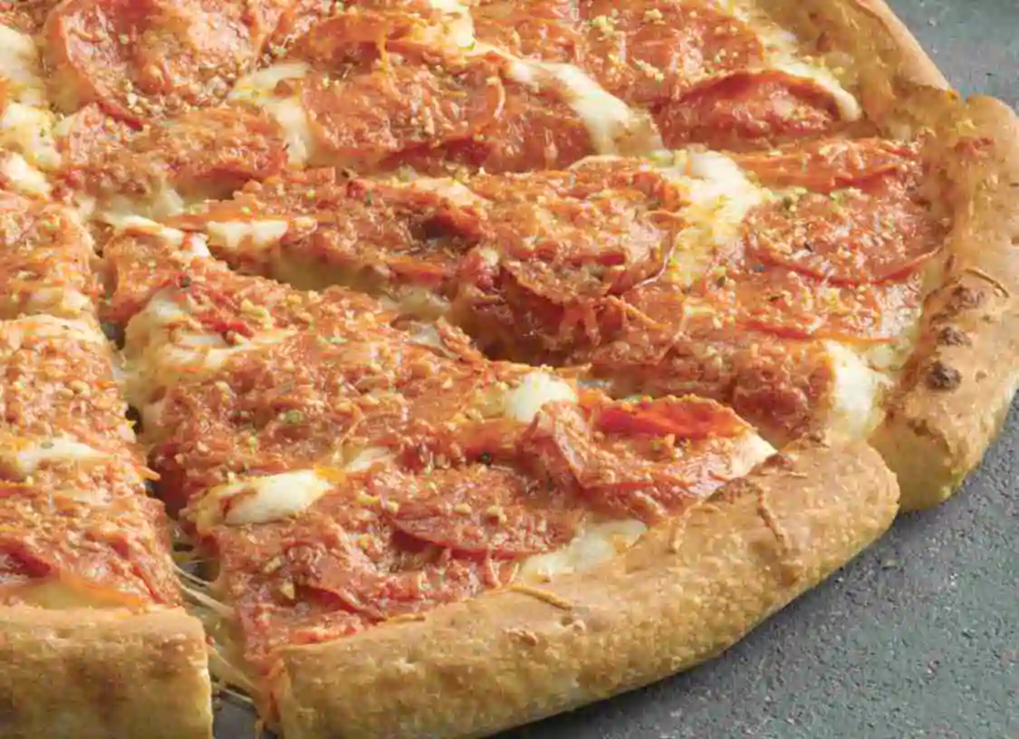 Order Ultimate Pepperoni food online from Papa John's Pizza store, Starkville on bringmethat.com