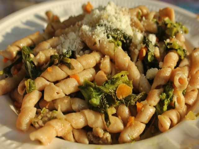 Order Broccoli Rapini & Sausage food online from Renzo's Boca Raton store, Boca Raton on bringmethat.com
