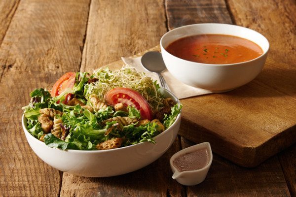 Order House Salad & Bowl of Soup food online from Renzo's Boca Raton store, Boca Raton on bringmethat.com