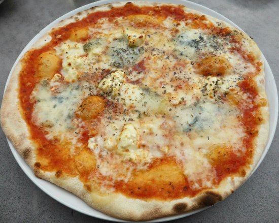 Order Quatrro Formaggi Pizza food online from Renzo's Boca Raton store, Boca Raton on bringmethat.com