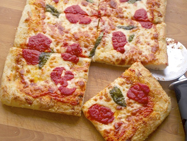 Order Pesto Sicilian Pan Pizza food online from Renzo's Boca Raton store, Boca Raton on bringmethat.com