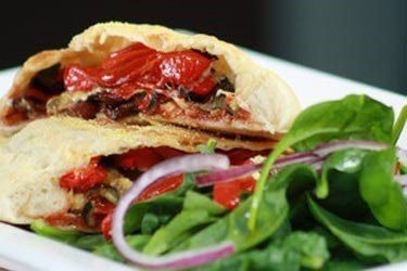 Order Traditional Calzone food online from Renzo's Boca Raton store, Boca Raton on bringmethat.com