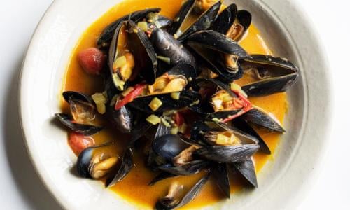Order Mussels food online from Renzo's Boca Raton store, Boca Raton on bringmethat.com