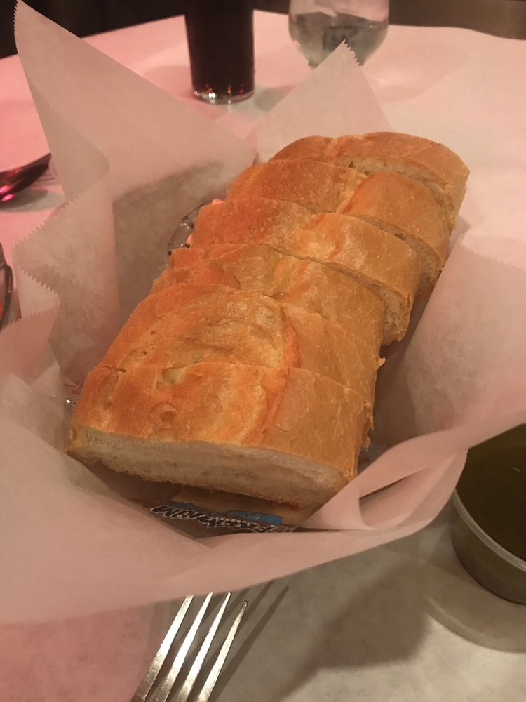 Order Bread Basket food online from Villa D'Carlo store, Kenosha on bringmethat.com