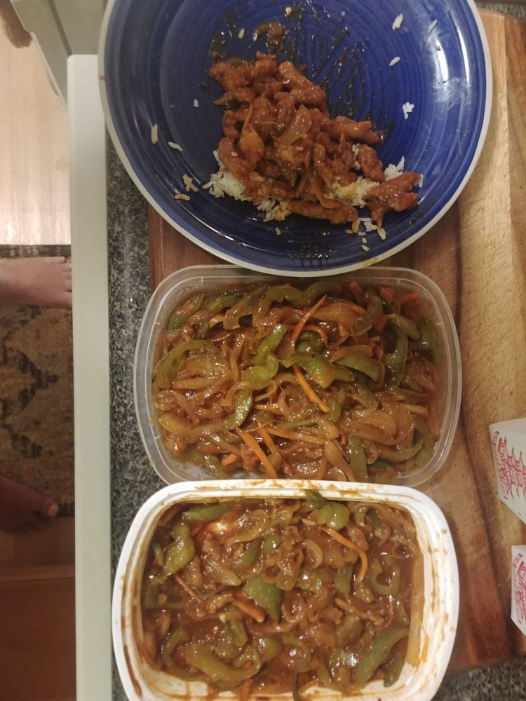 Order 100. Hot Spicy Beef food online from China Star store, Wheaton on bringmethat.com