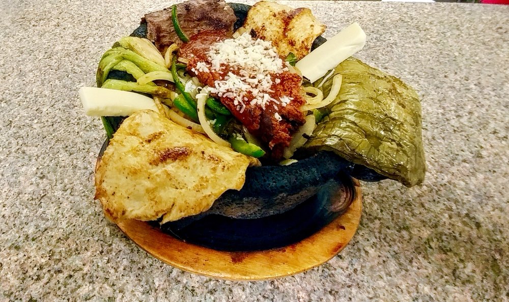 Order Molcajate Mexicano food online from Guacamole's Mexican Restaurant store, Clarksville on bringmethat.com