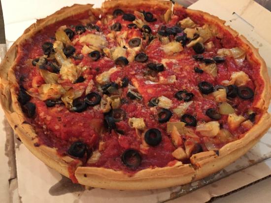 Order Super Veggie - Deep Dish food online from Giordanos store, Chicago on bringmethat.com