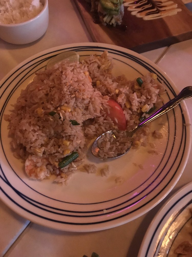 Order FRIED RICE food online from Butterfly Sushi Bar & Thai Cuisine store, Chicago on bringmethat.com
