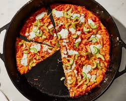 Order A la Buffalo Pizza food online from Slice of Life Pizzeria store, Sprng Hill on bringmethat.com