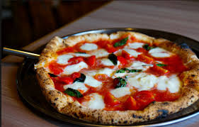 Order Alla Blanca Neve Pizza food online from Slice of Life Pizzeria store, Sprng Hill on bringmethat.com