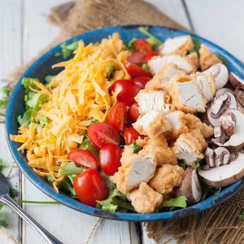 Order House Salad with Chicken food online from Villa Roma Italian Restaurant and Pizza store, Holiday on bringmethat.com
