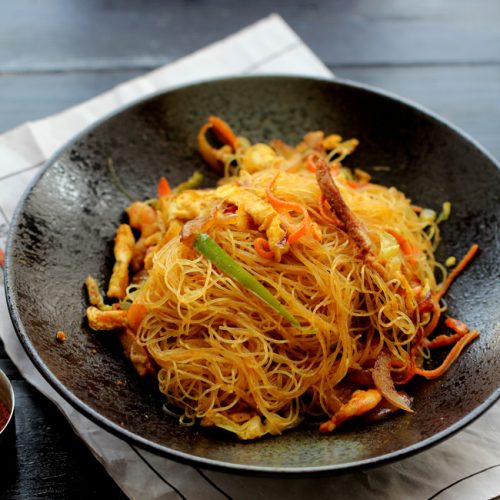 Order Beef Mein Fun food online from ChinaYan store, Homestead on bringmethat.com