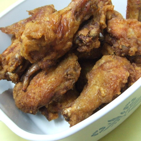 Order Chicken Wings (12) food online from Bulldog Burger Company Starkville store, Starkville on bringmethat.com