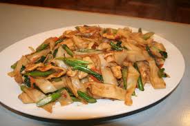 Order CHICKEN CHOW FUN OR MEI FUN food online from Asian Foods Market-Restaurant store, Starkville on bringmethat.com