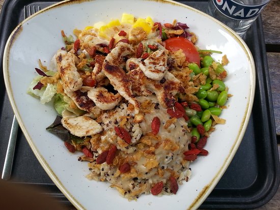 Order Crunchy Chicken Bowl food online from Salsarita's Fresh Mexican Grill store, Starkville on bringmethat.com