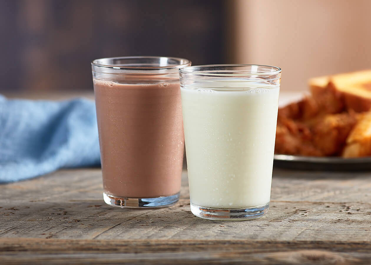 Order Milk food online from Zaxby's Chicken Fingers & Buffalo Wings store, Starkville on bringmethat.com