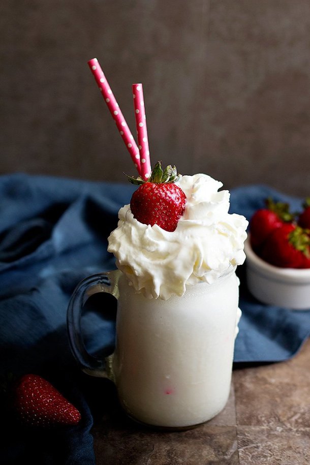 Order Vanilla Classic Shake food online from Sonic Drive-In store, Starkville on bringmethat.com