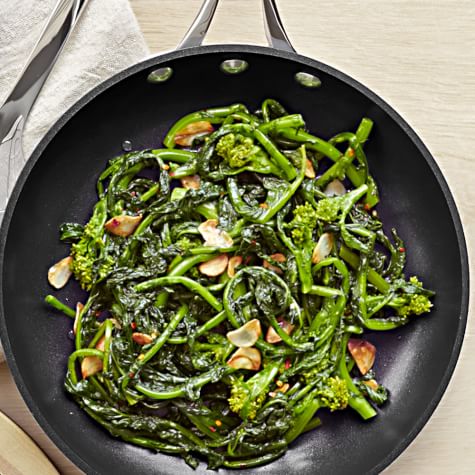 Order Broccoli Rabe, Garlic and E.V.O.O food online from Novello Restaurant & Bar store, Boca Raton on bringmethat.com