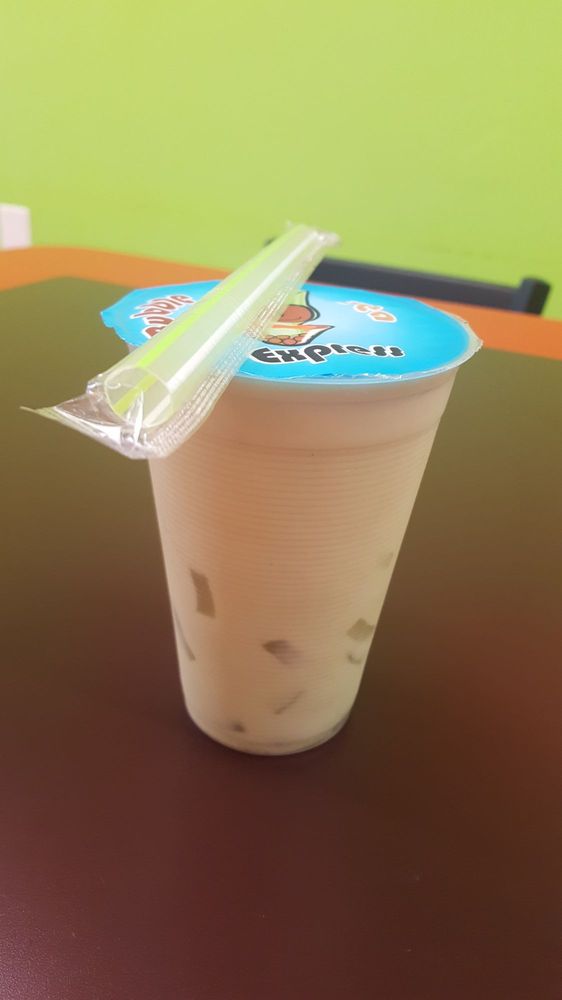Order Green Tea Snow Bubble Smoothie food online from Bubble Tea Express store, Fayetteville on bringmethat.com