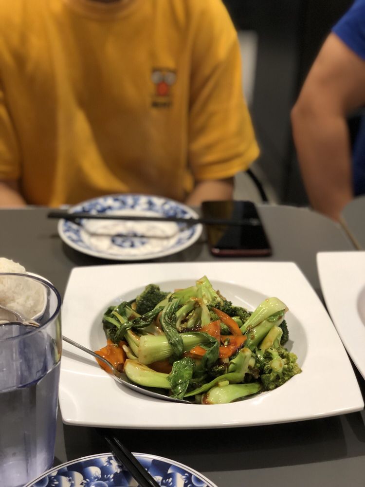 Order Steamed Mixed Vegetables food online from Wu and Nussbaum store, New York on bringmethat.com