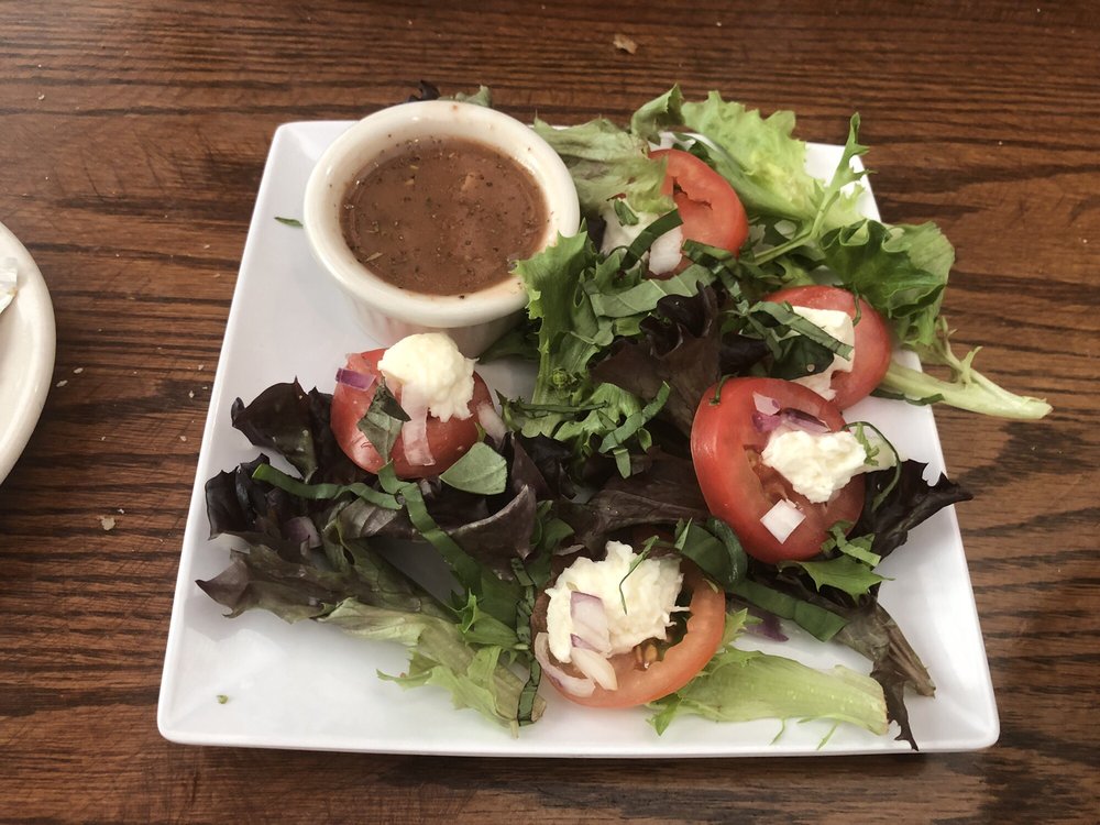 Order Caprese Salad food online from Mama’s On The Hill store, St. Louis on bringmethat.com