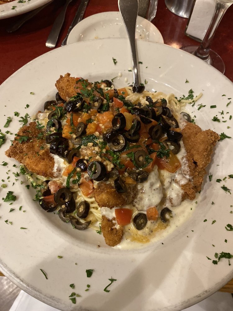 Order Pollo Gabriella food online from Mama’s On The Hill store, St. Louis on bringmethat.com