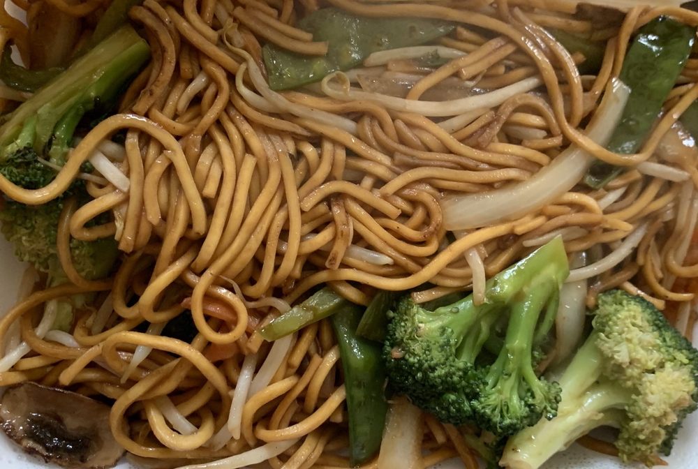 Order C127. Fried Noodle with Mixed Vegetables food online from Winsor Dim Sum Cafe & Bar store, Quincy on bringmethat.com