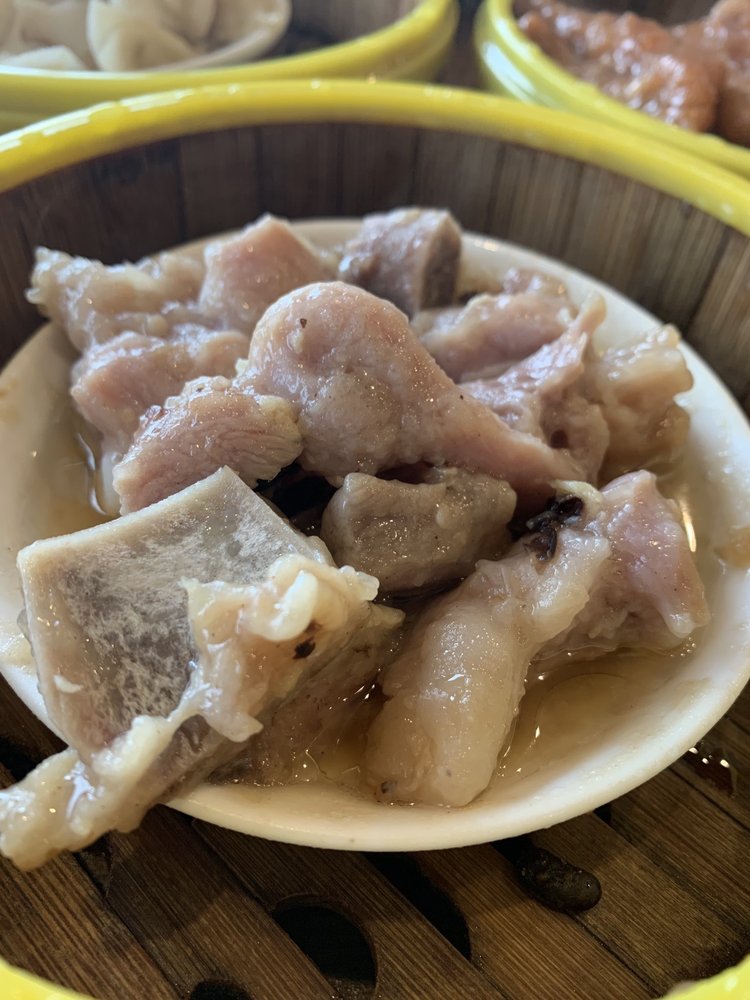 Order D6. Spareribs in Black Bean Sauce  food online from Winsor Dim Sum Cafe & Bar store, Quincy on bringmethat.com