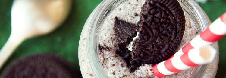 Order Oreo Shake food online from Paradise Valley Burger Company store, Phoenix on bringmethat.com