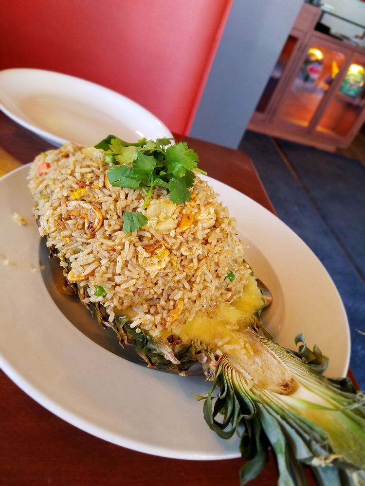 Order Pineapple Fried Rice food online from Coconut Thai Edina store, Edina on bringmethat.com