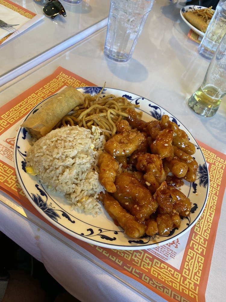 Order General Chicken food online from Panda Kitchen store, Carson City on bringmethat.com