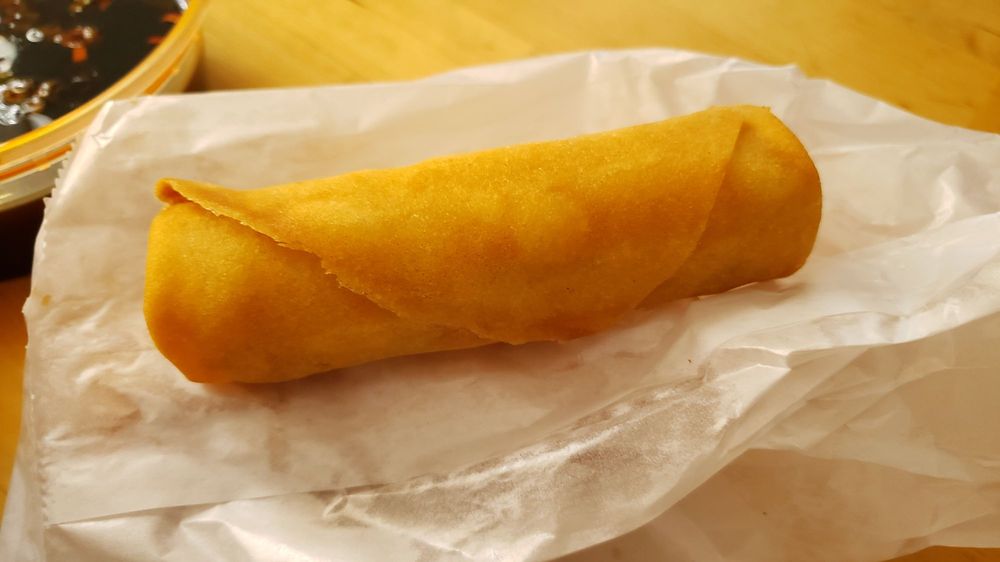 Order Vegetable Egg Roll food online from Grand Szechuan Restaurant store, Bloomington on bringmethat.com