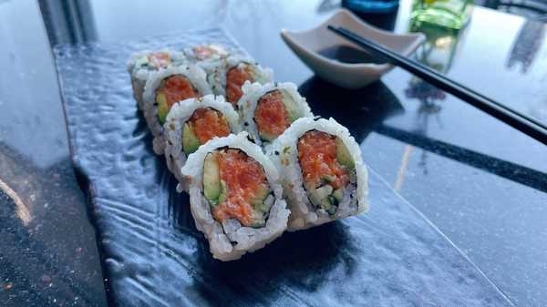 Order Spicy Tuna Roll food online from Sweet Ginger Asian Bistro & Sushi store, Denver on bringmethat.com