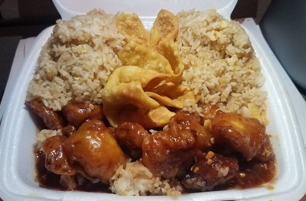 Order 26. Peanut Butter Chicken food online from Golden Bowl store, Sioux City on bringmethat.com