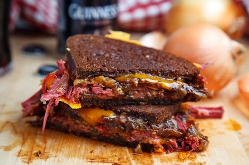 Order  Beef Sandwich  food online from Kaiser's Kenosha Pizza & Pub store, Kenosha on bringmethat.com