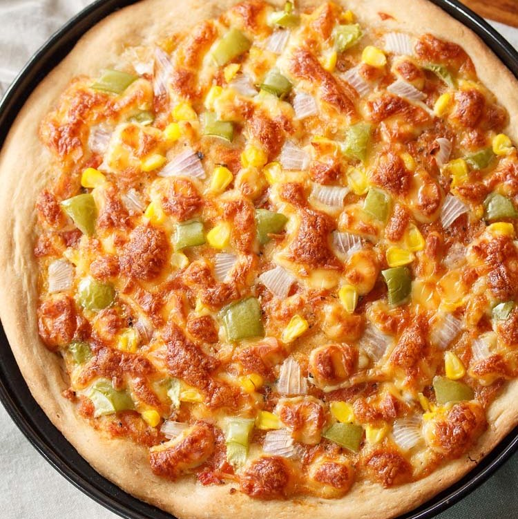 Order 10" Beast food online from Kaiser's Kenosha Pizza & Pub store, Kenosha on bringmethat.com