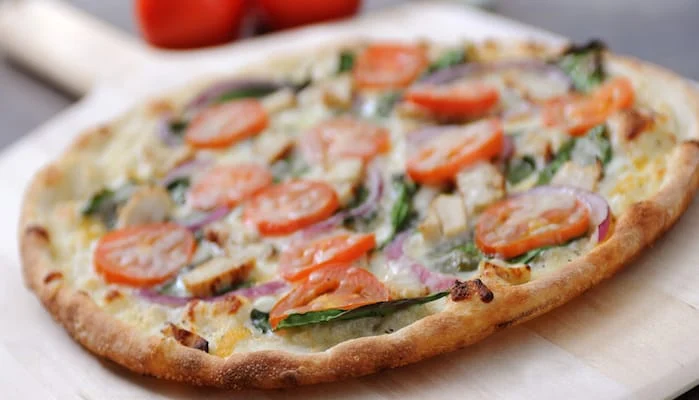 Order 10" Veggie food online from Kaiser's Kenosha Pizza & Pub store, Kenosha on bringmethat.com