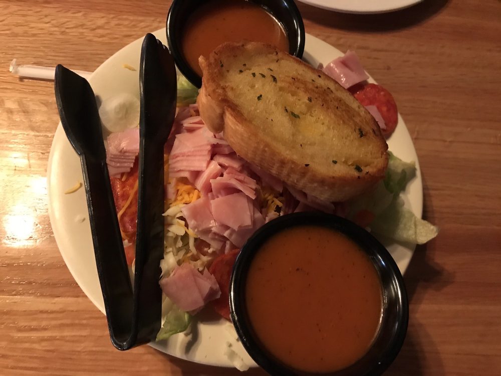 Order Chef Salad 	 food online from Pizza Pub store, Ashland on bringmethat.com