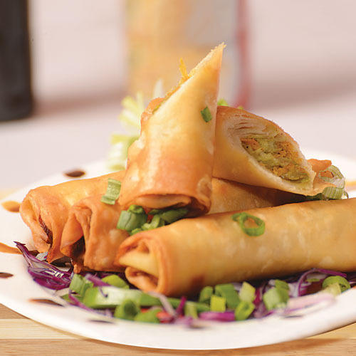 Order Vegetable Roll food online from Chopsticks House store, Canton on bringmethat.com