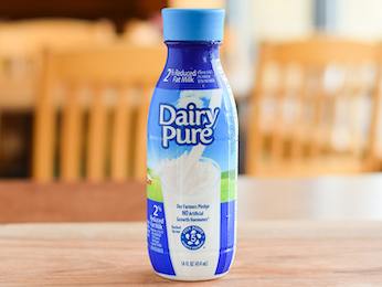 Order  White Milk food online from Davanni's Pizza & Hot Hoagies store, Burnsville on bringmethat.com