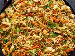 Order Chicken Chow Mein food online from No. 1 Chinese Restaurant store, Long Beach on bringmethat.com