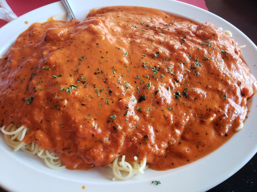 Order Pasta With Rose Sauce food online from Campobellos Pizzeria Restaurant store, East Amherst on bringmethat.com