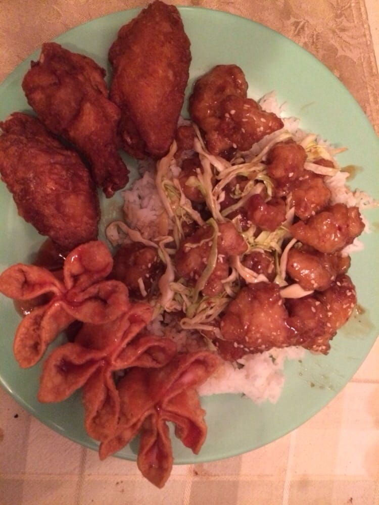 Order Sesame Chicken food online from Mandarin Chef Express store, Colorado Springs on bringmethat.com