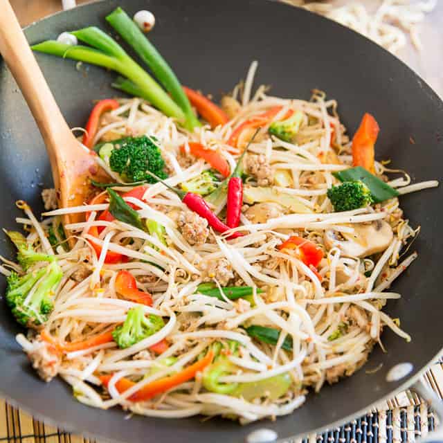 Order House Chop Suey food online from China City store, Oak Harbor on bringmethat.com