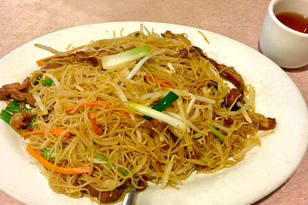 Order Hofun Chicken food online from China City store, Oak Harbor on bringmethat.com