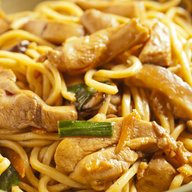 Order Chicken Lo Mein food online from Wang's Chinese Cuisine store, Somerville on bringmethat.com